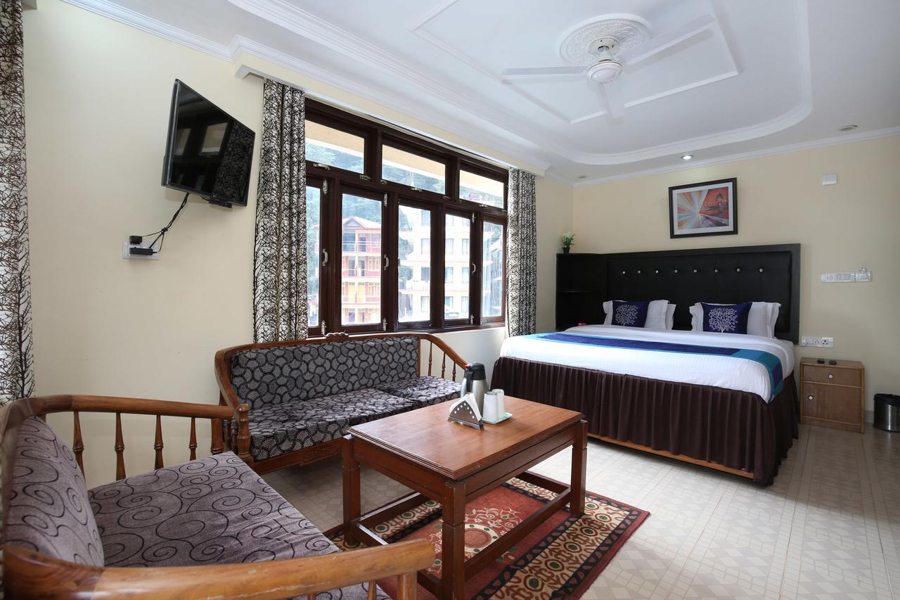 Oyo 9942 Hotel Ravine Dharamshala Bagian luar foto